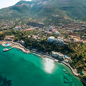 Hotel New York, Vlore