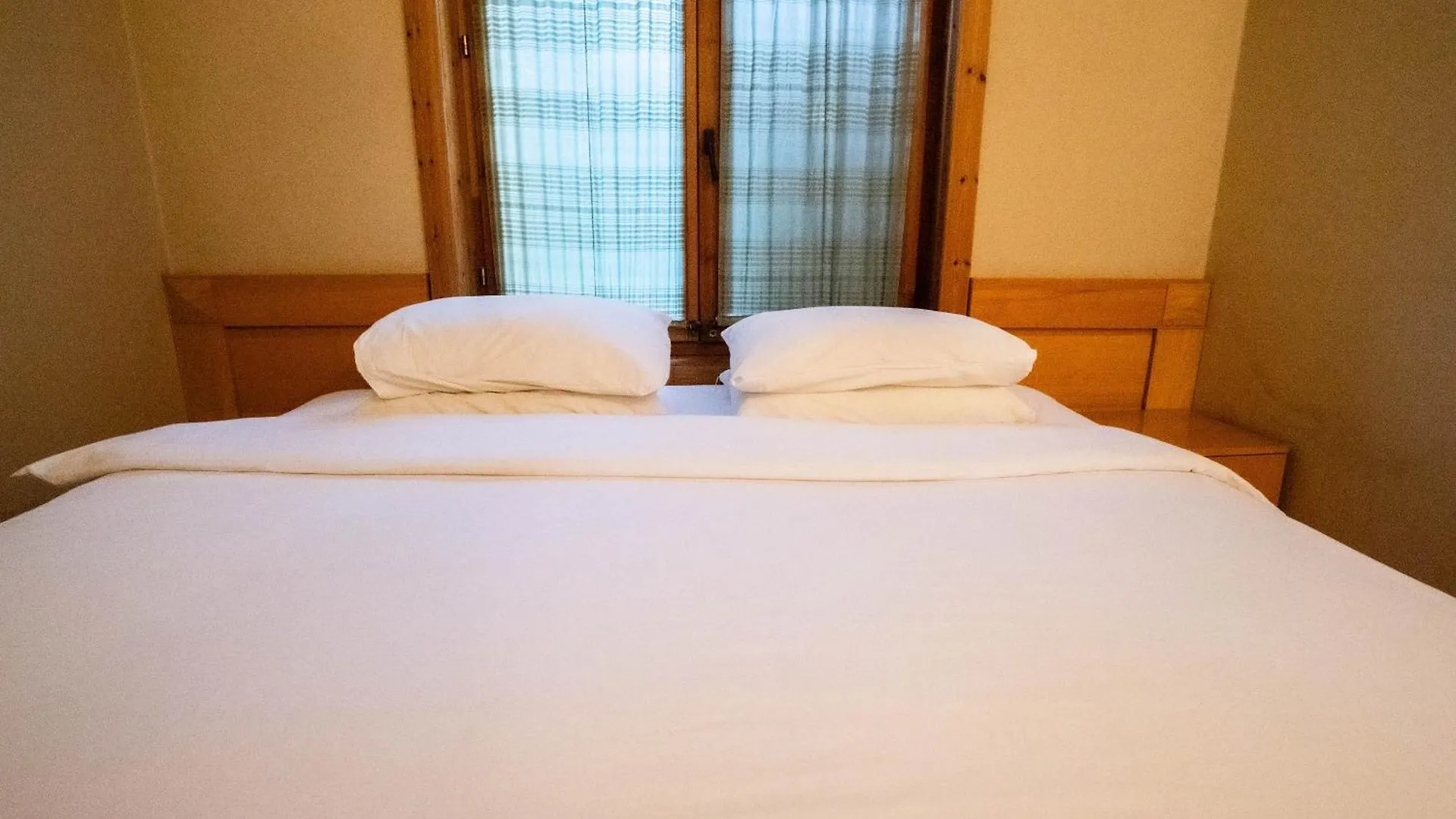 Natyral Razma Resort Razëm Albánie